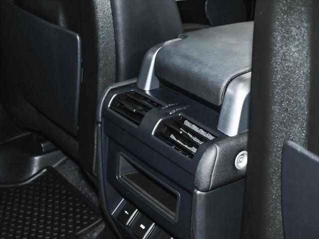 Photo of 2020 Brown Land Rover Defender