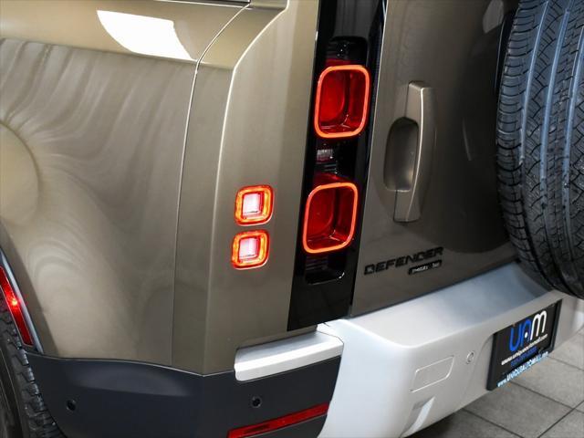 Photo of 2020 Brown Land Rover Defender