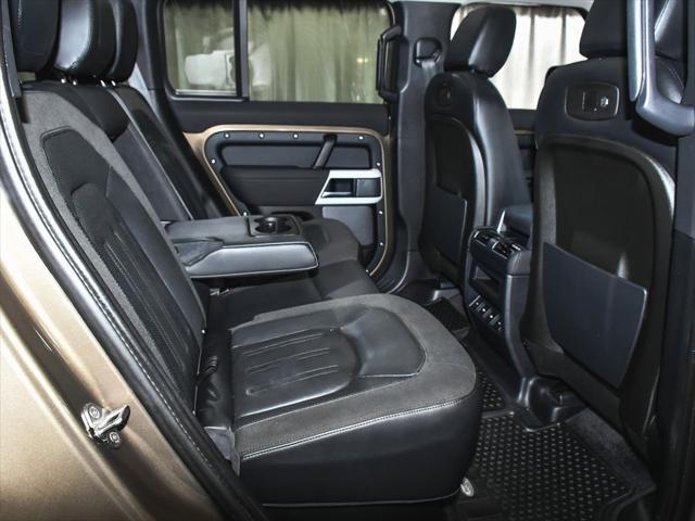 Photo of 2020 Brown Land Rover Defender