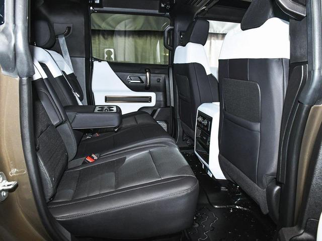 Photo of 2025 Deep Aurora Metallic (Dark Bronze) GMC HUMMER EV SUV