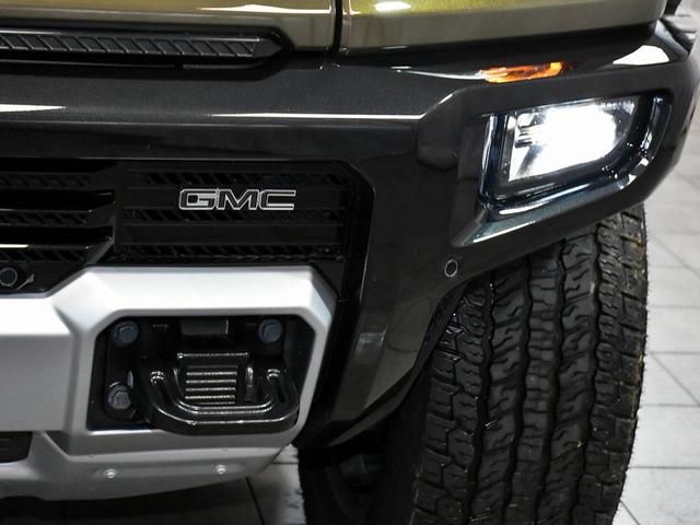 Photo of 2025 Deep Aurora Metallic (Dark Bronze) GMC HUMMER EV SUV