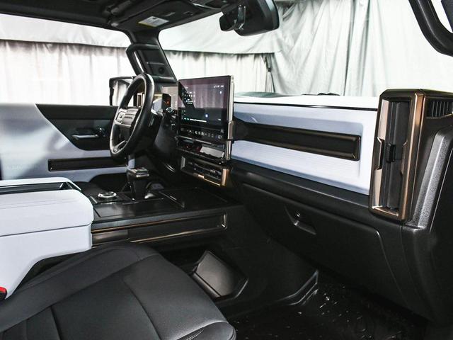 Photo of 2025 Deep Aurora Metallic (Dark Bronze) GMC HUMMER EV SUV