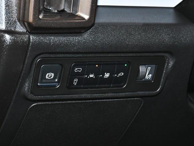 Photo of 2025 Deep Aurora Metallic (Dark Bronze) GMC HUMMER EV SUV