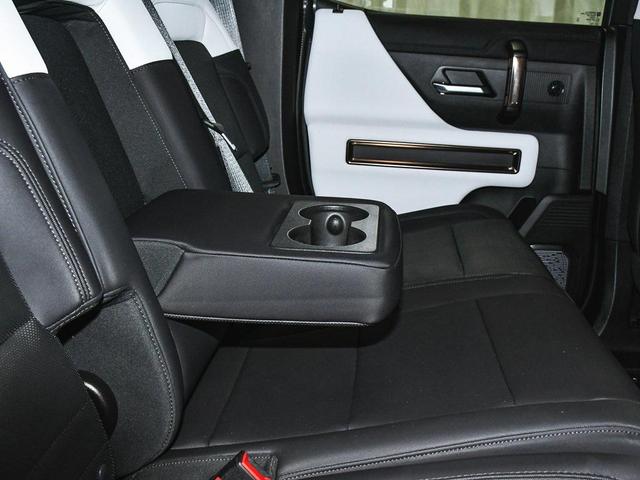 Photo of 2025 Deep Aurora Metallic (Dark Bronze) GMC HUMMER EV SUV