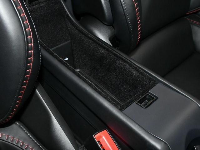 Photo of 2022 Amaranth Red McLaren GT