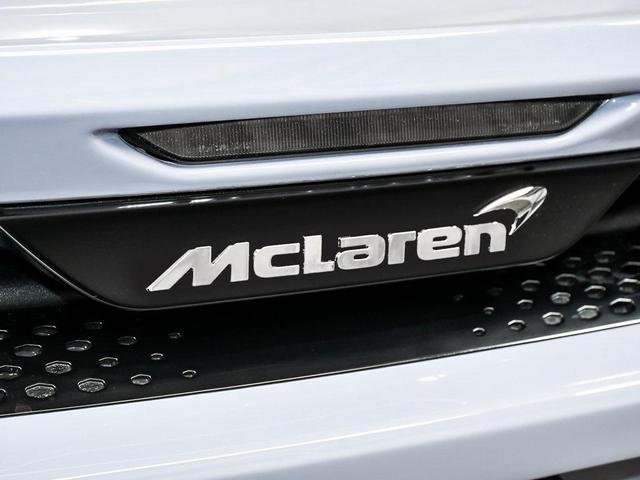Photo of 2022 Amaranth Red McLaren GT