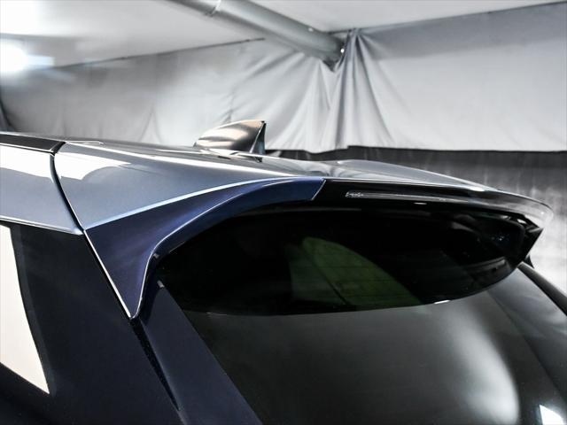 Photo of 2020 Byron Blue Metallic Land Rover Range Rover Velar