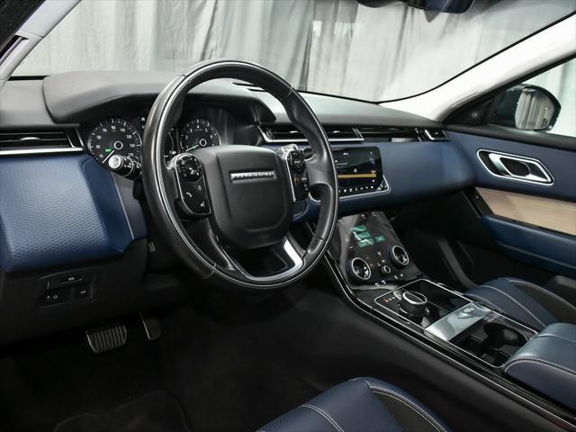 Photo of 2020 Byron Blue Metallic Land Rover Range Rover Velar