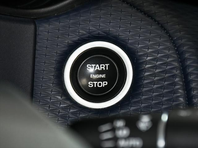 Photo of 2020 Byron Blue Metallic Land Rover Range Rover Velar