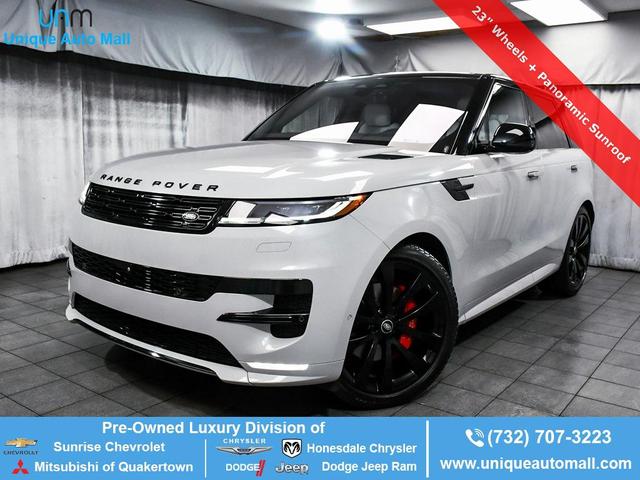 Photo of 2023 White Land Rover Range Rover Sport