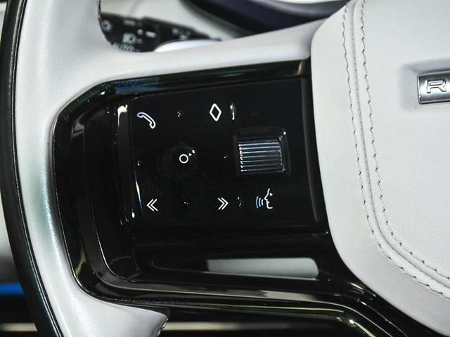 Photo of 2023 White Land Rover Range Rover Sport