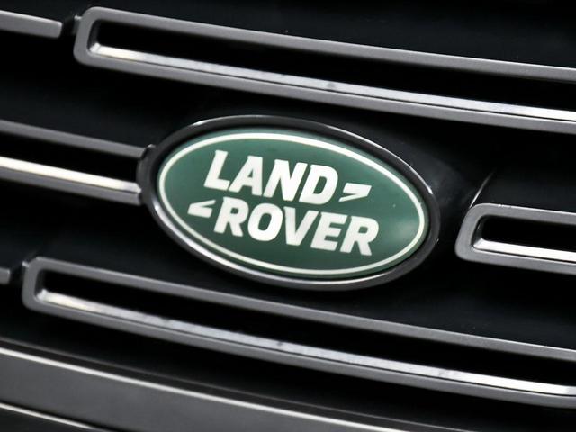 Photo of 2023 Santorini Black Metallic Land Rover Range Rover