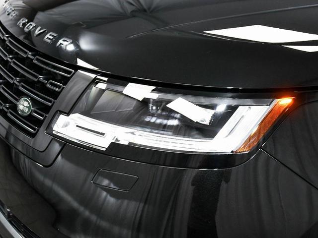 Photo of 2023 Santorini Black Metallic Land Rover Range Rover