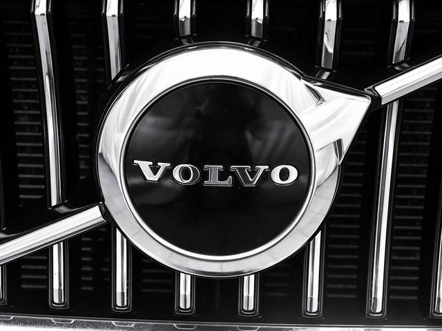 Photo of 2021 Denim Blue Metallic Volvo XC90