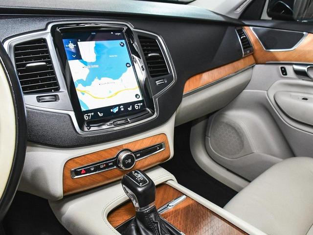 Photo of 2021 Denim Blue Metallic Volvo XC90