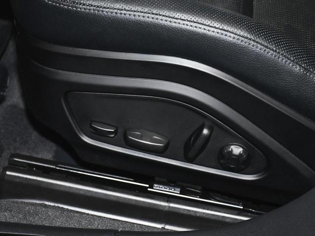 Photo of 2023 Cherry Metallic Porsche Panamera