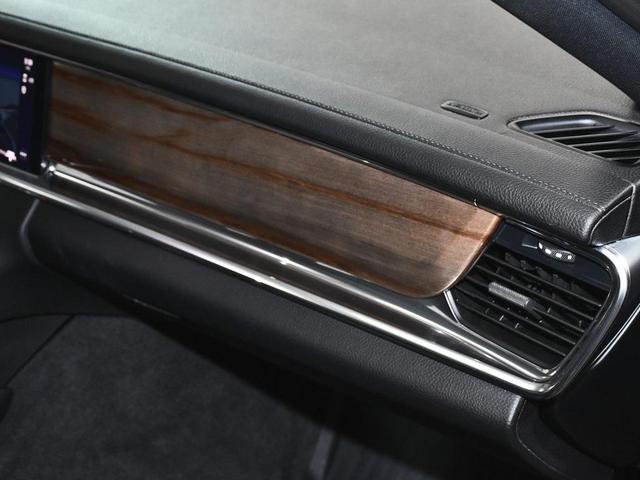 Photo of 2023 Cherry Metallic Porsche Panamera