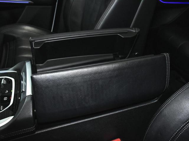 Photo of 2022 Alpine White BMW X7