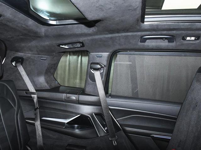 Photo of 2022 Alpine White BMW X7