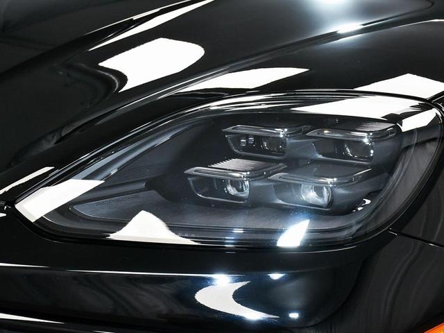Photo of 2024 Black Porsche Cayenne