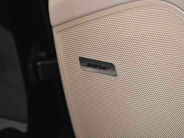 Photo of 2024 Black Porsche Cayenne