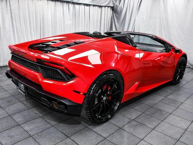 Photo of 2019 Rosso Mars Metallic Lamborghini Huracan