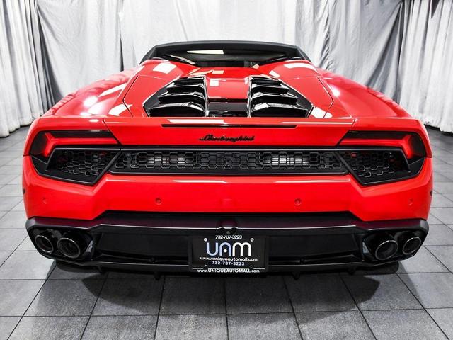 Photo of 2019 Rosso Mars Metallic Lamborghini Huracan