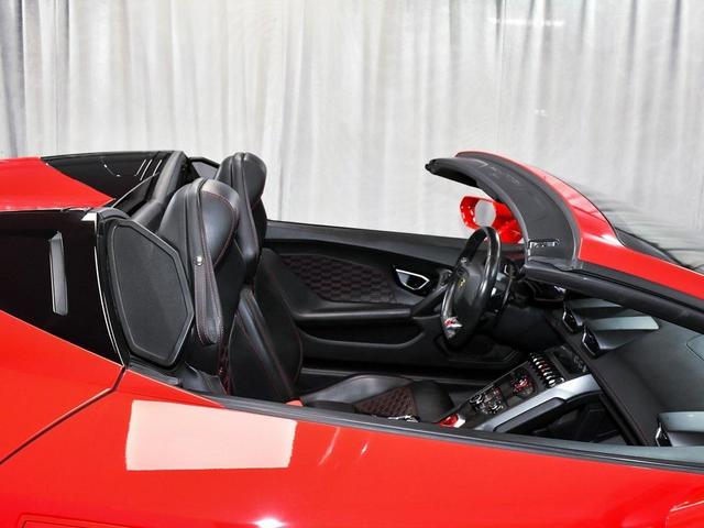 Photo of 2019 Rosso Mars Metallic Lamborghini Huracan