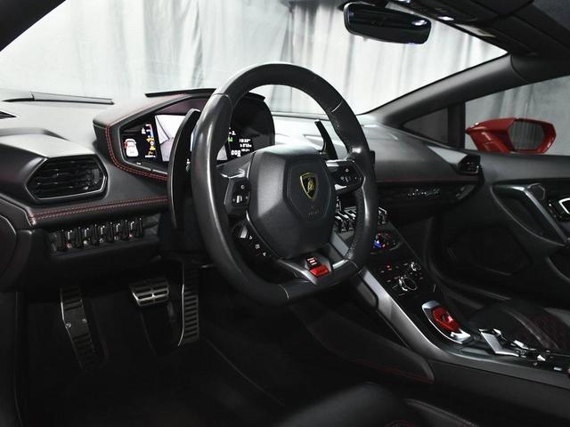 Photo of 2019 Rosso Mars Metallic Lamborghini Huracan