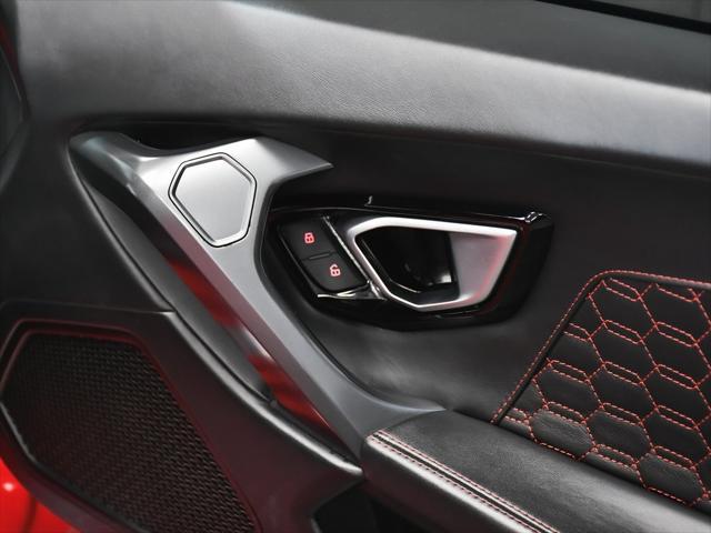Photo of 2019 Rosso Mars Metallic Lamborghini Huracan