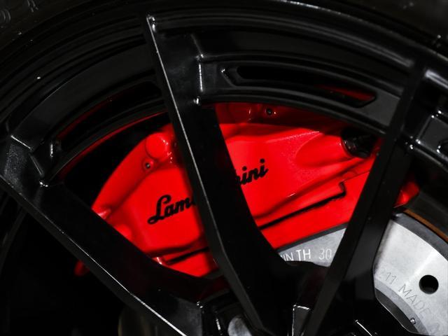 Photo of 2019 Rosso Mars Metallic Lamborghini Huracan