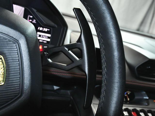Photo of 2019 Rosso Mars Metallic Lamborghini Huracan