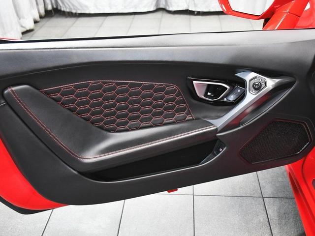 Photo of 2019 Rosso Mars Metallic Lamborghini Huracan