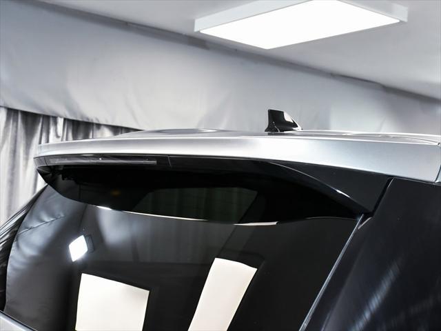 Photo of 2023 Silver Radiance Metallic Clearcoat Lincoln Aviator