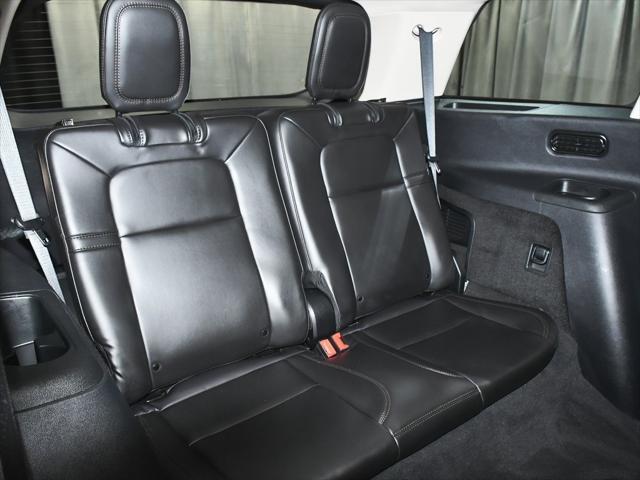 Photo of 2023 Silver Radiance Metallic Clearcoat Lincoln Aviator
