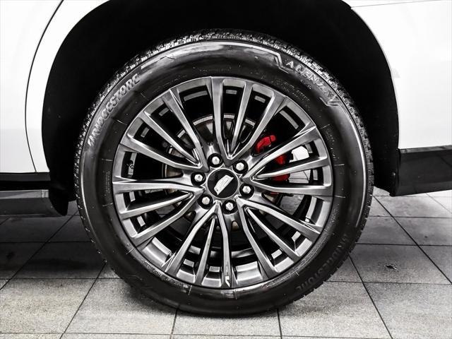 Photo of 2023 Crystal White Tricoat Cadillac Escalade