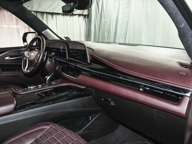 Photo of 2023 Crystal White Tricoat Cadillac Escalade