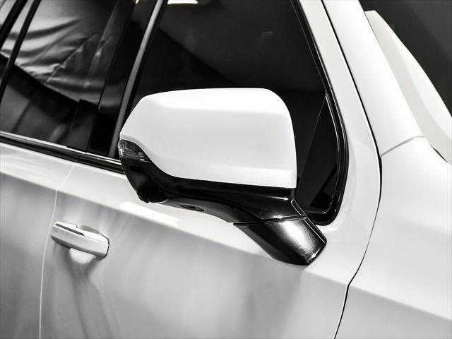 Photo of 2023 Crystal White Tricoat Cadillac Escalade