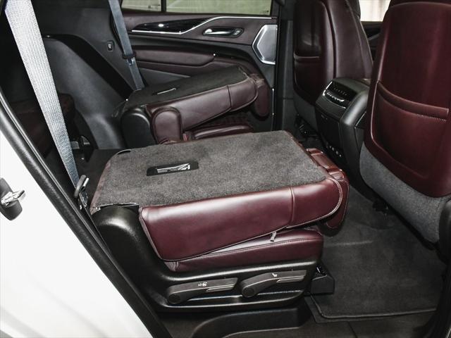 Photo of 2023 Crystal White Tricoat Cadillac Escalade