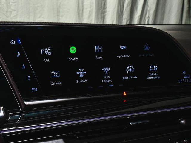 Photo of 2023 Crystal White Tricoat Cadillac Escalade