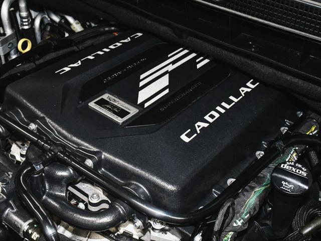Photo of 2023 Crystal White Tricoat Cadillac Escalade