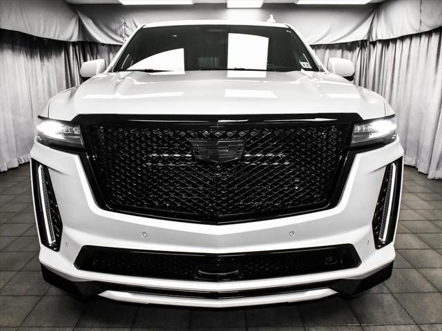 Photo of 2023 Crystal White Tricoat Cadillac Escalade