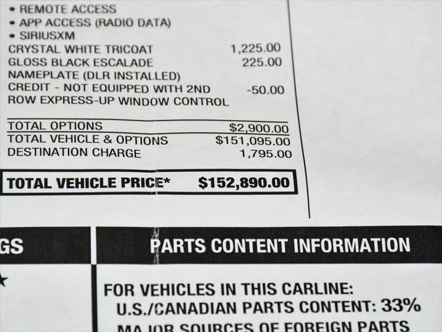 Photo of 2023 Crystal White Tricoat Cadillac Escalade