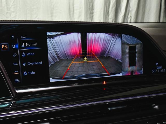 Photo of 2023 Crystal White Tricoat Cadillac Escalade