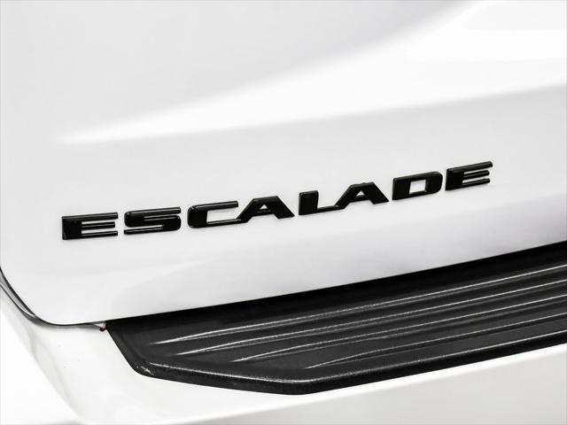 Photo of 2023 Crystal White Tricoat Cadillac Escalade