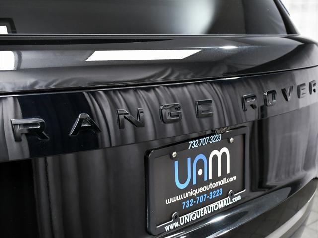 Photo of 2023 Santorini Black Metallic Land Rover Range Rover