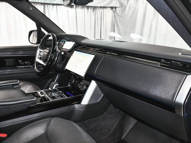 Photo of 2023 Santorini Black Metallic Land Rover Range Rover