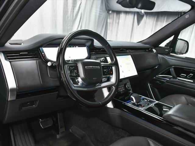 Photo of 2023 Santorini Black Metallic Land Rover Range Rover