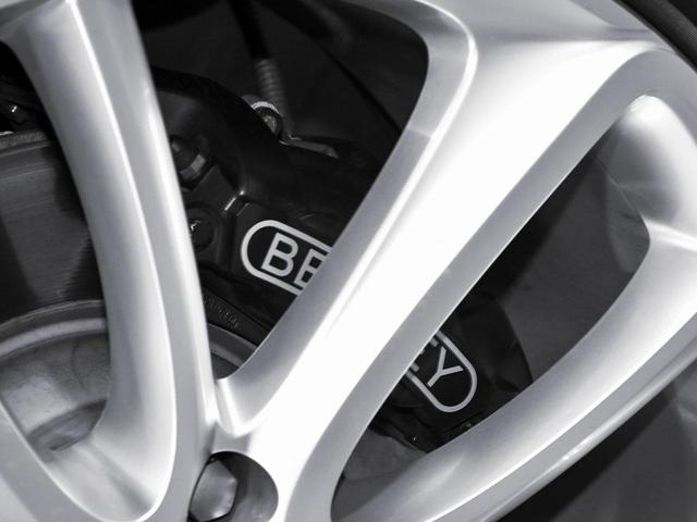 Photo of 2022 Blue Bentley Continental GT