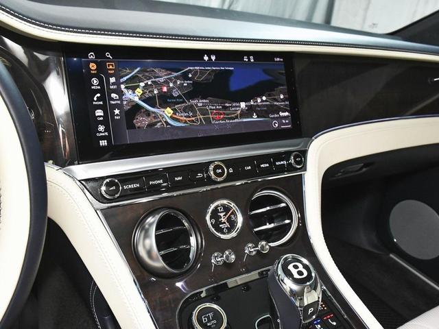 Photo of 2022 Blue Bentley Continental GT